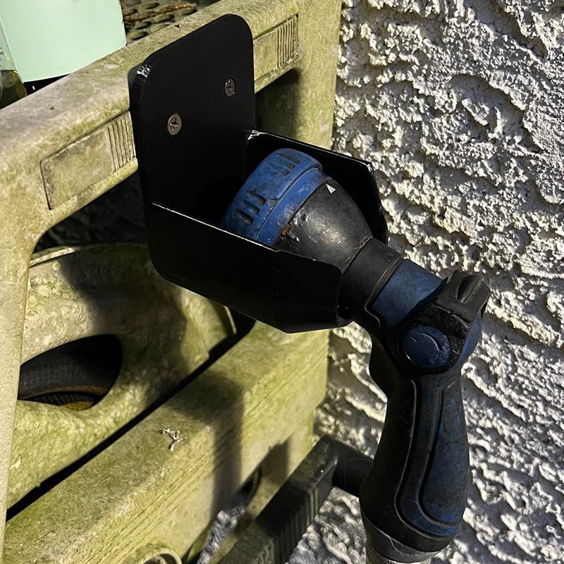 Wall Mount Garden Hose Nozzle  - đánh giá và giá Gardening Tools Holder